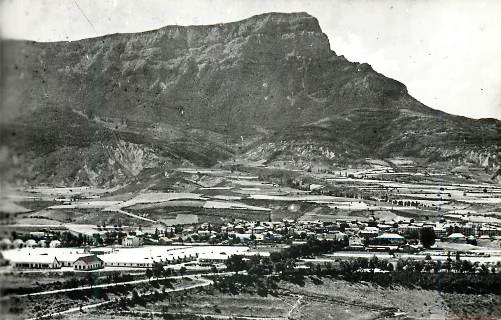 Peña Orola — Vue générale — Éditions Sicilia Zaragoza, n°43 - Frente