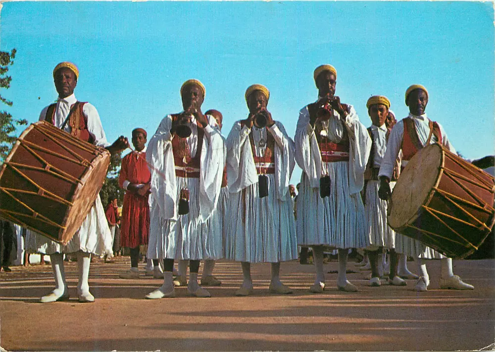 Folkloristisch groepje van Djerba — Tunesië — uitgever KAHIA, n° 1591 - Voorkant