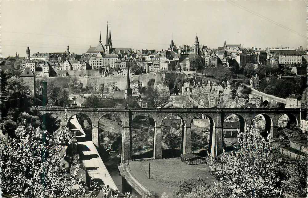 Luxemburgo, Vista Geral — Messageries Paul Kraus, Número 24 - Frente