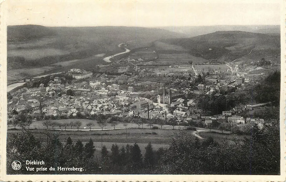 Diekirch — Vista tomada desde el Herrenberg — N. J. Lus - Anverso