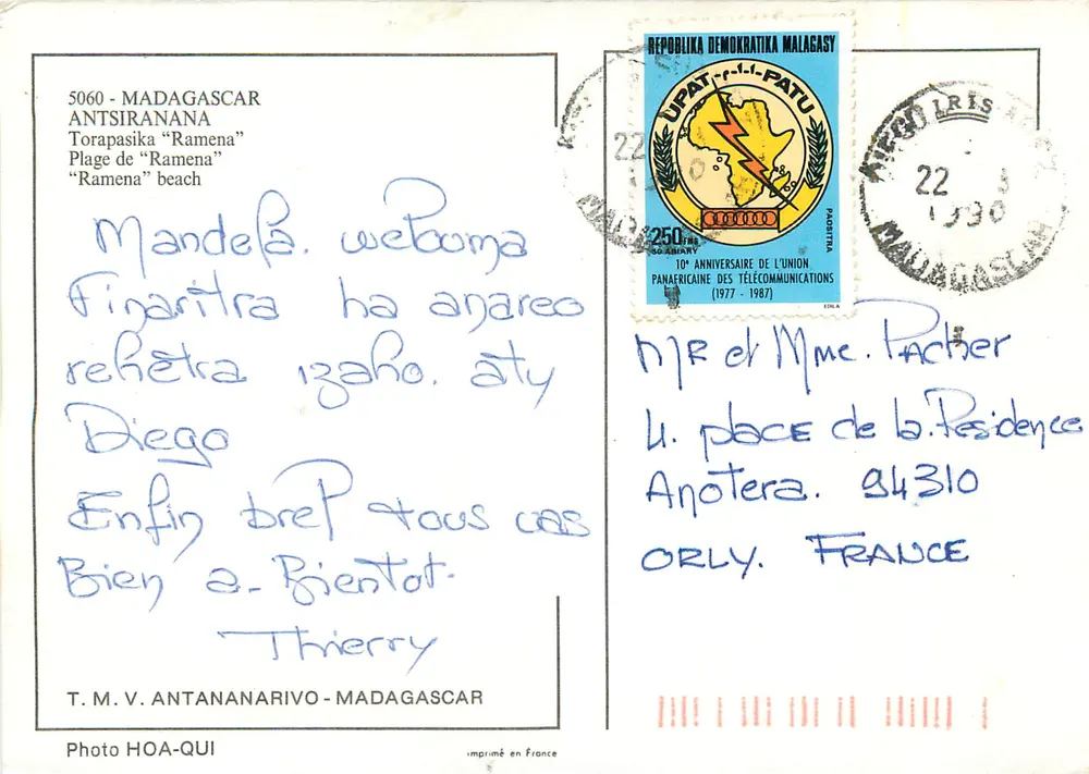 Praia de Ramena — Madagascar — Foto HOA-QUI - Verso