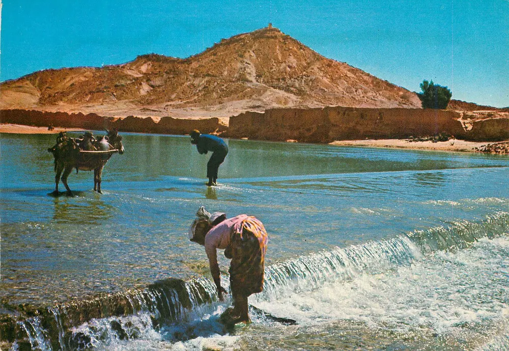 एरफौड — ओउएड जिज — आईटाहेकोर - आगे