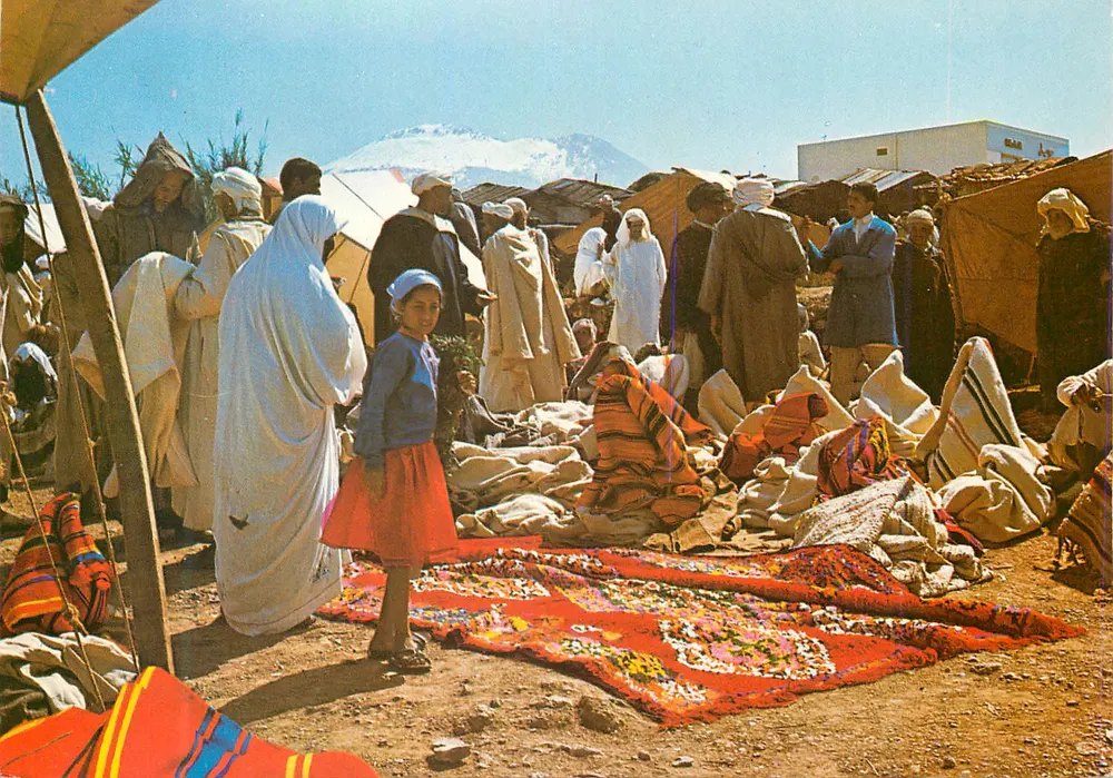 Vendedores de tapetes — Marrocos típico — Foto ITTAH, n°1355 - Frente