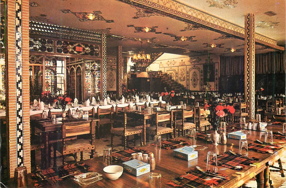 Restaurant Shahrzad — Isfahan, Iran — unbekannter Verlag - Vorderseite