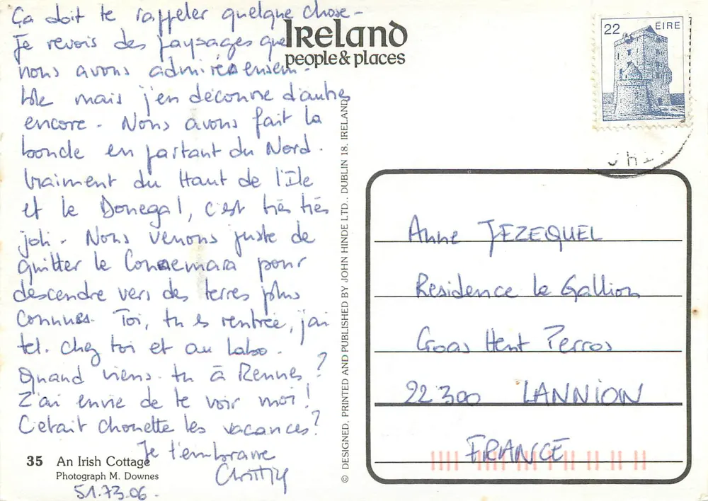 Uma cabana irlandesa — Fotografia M. Downes — Ireland people & places, n°35, editor John Hinde Ltd. Dublin - Verso