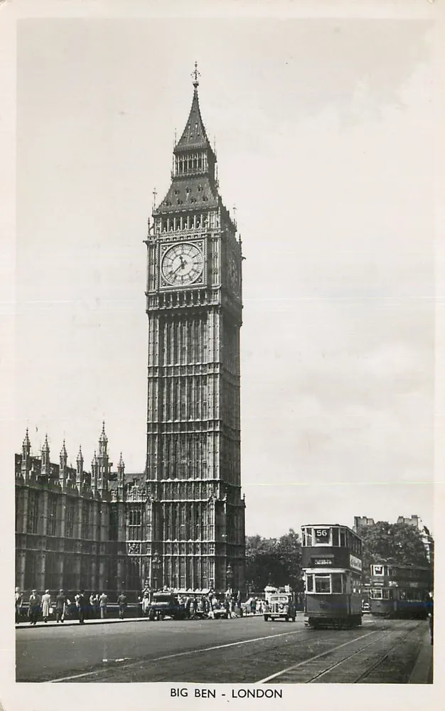 Big Ben - Londres — vista da torre com trêmio — editor não visível - Frente