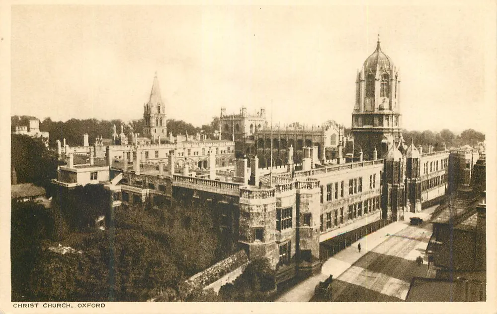 Christ Church, Oxford — aerial view — Published by Alfred Savage Ltd., Oxford - Front