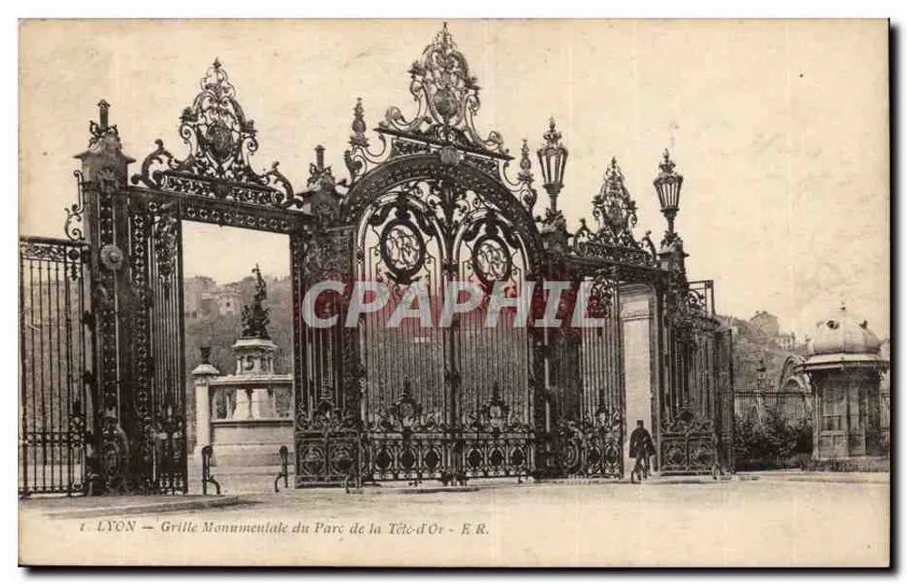 LYON — Grille Monumentale du Parc de la Tête-d'Or — E.R. - Recto