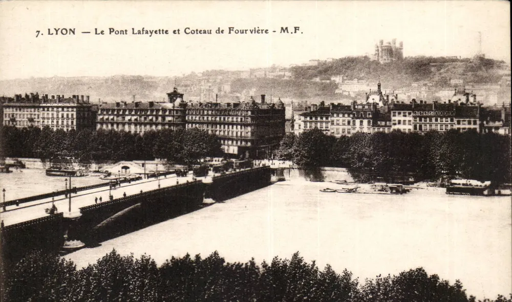 LYON — Le Pont Lafayette et Coteau de Fourvière — M.F. - Recto