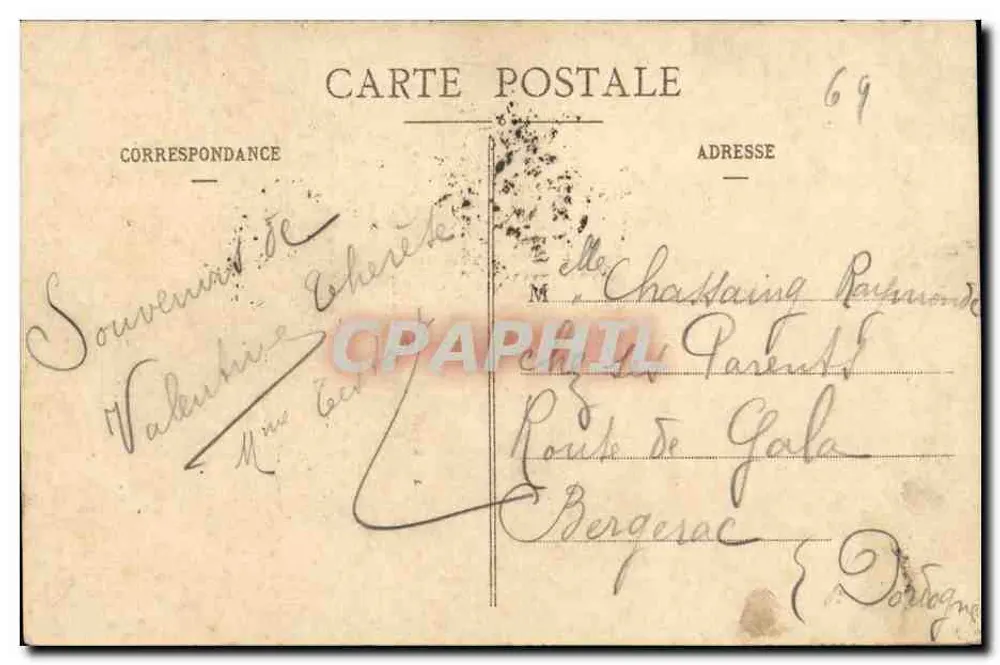 LYON - Vista geral do Palácio de Justiça, St-Jean e o Coteau de Fourvière — Fototipo G. Paillier, Lyon - Verso
