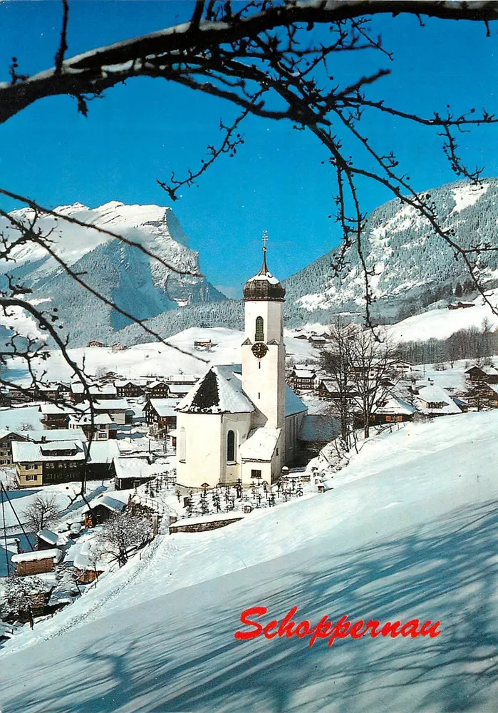 Schoppernau — village enneigé avec église — Foto Branz, Lustenau - Recto