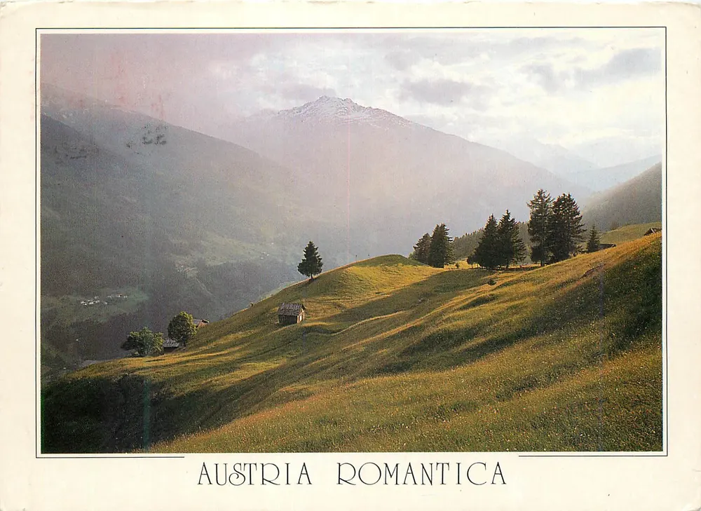 Austria Romantica — paisagem alpina com chalé — FUX - Frente