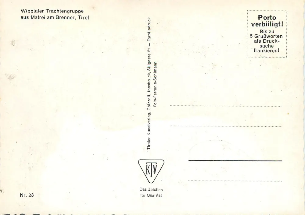 Gruppe traditioneller Kleidung — Wipptaler Trachtengruppe aus Matrei am Brenner, Tirol — Verlag Tiroler Kunstverlag, Nr. 23 - Rückseite