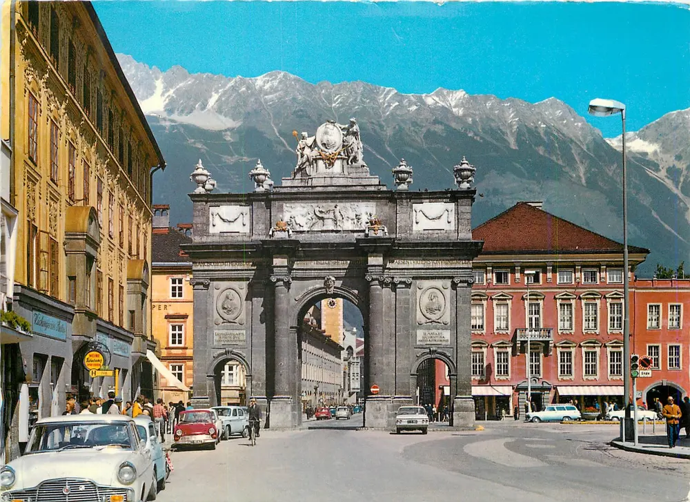 Innsbruck, Triumpfporte mit Nordkette — éditeur Alpina, n°7 - Recto