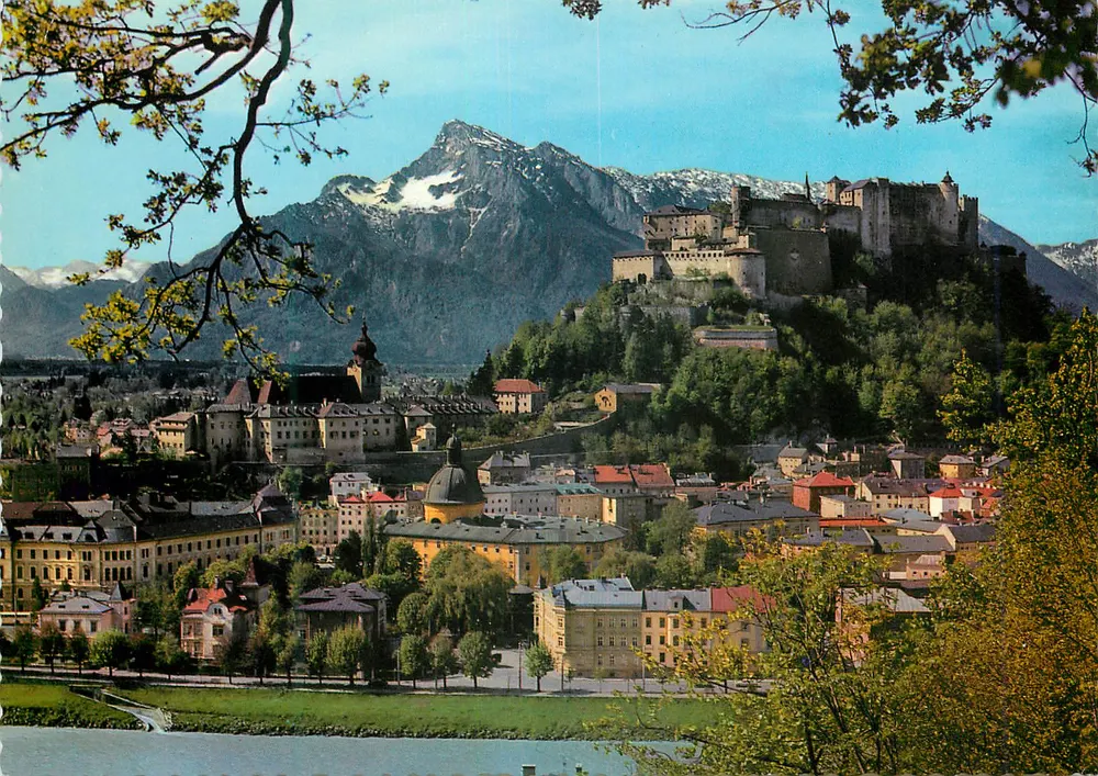 Salzburg — with Mount Untersberg — Bergwelt-Verlag C. Jurischek - Front
