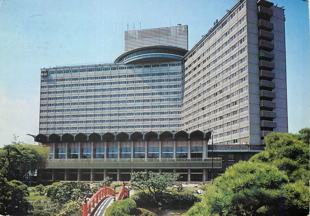 Hotel New Otani em Tóquio — cercado por jardins japoneses — editor The New Otani - Frente