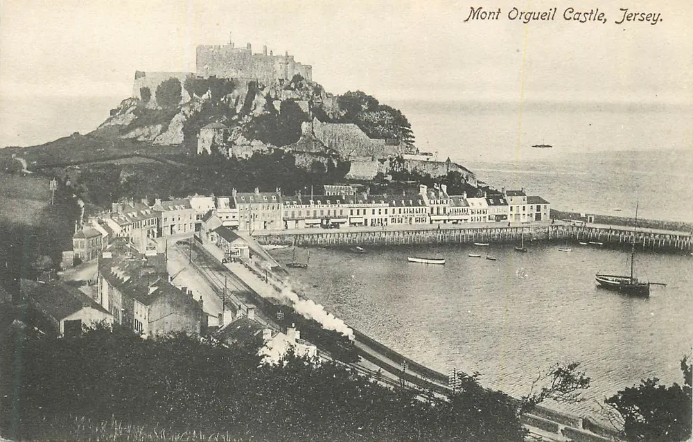 Castelo de Mont Orgueil, Jersey — vista do porto e do castelo — Série The Woodbury, N.º 3932 - Frente