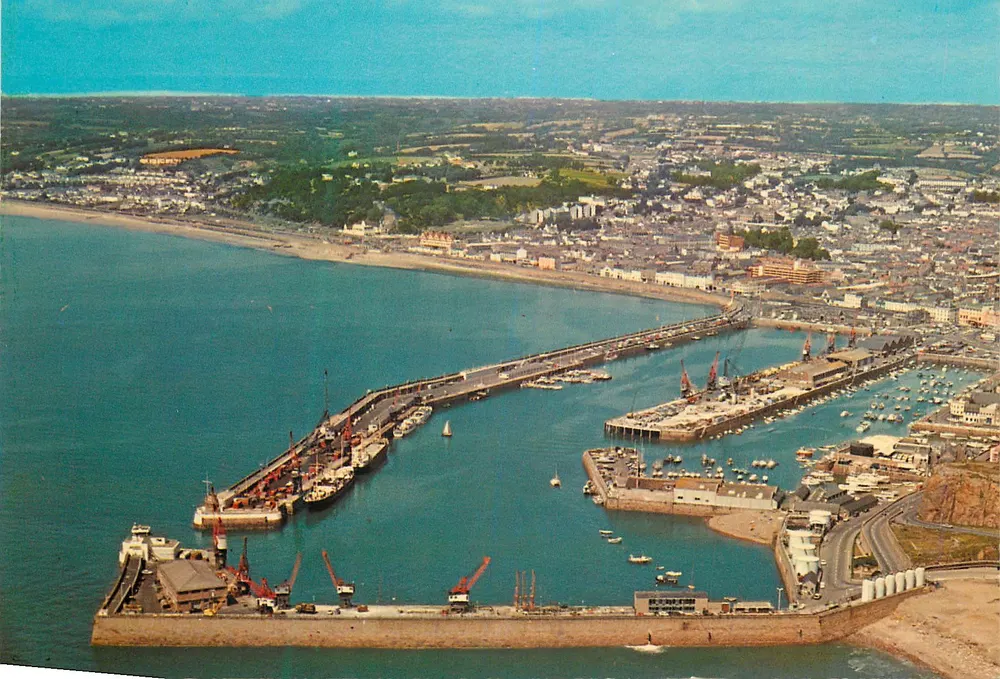 Porto de Saint-Helier — Jersey, Ilhas Anglo-Normandas — editor N.P.O. Dexter - Frente