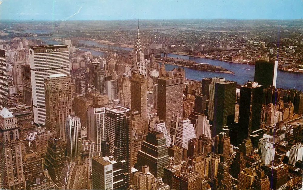 New York City — vue depuis l'Empire State Building — Alfred Mainzer, Inc. - Recto