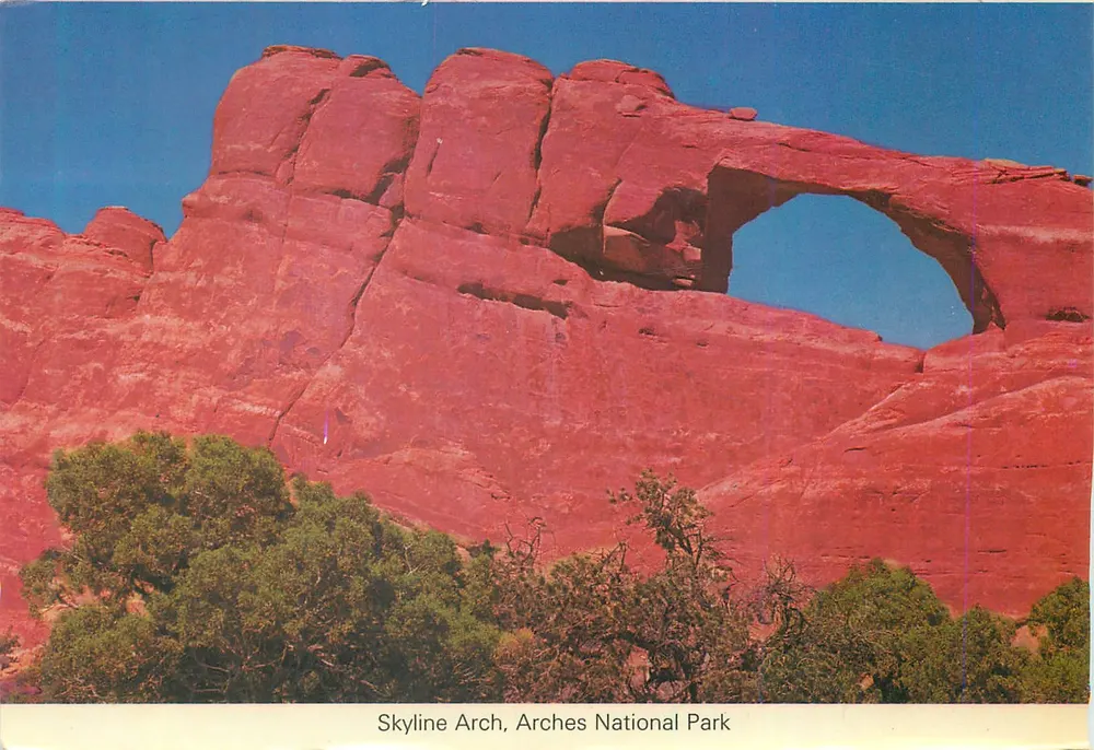 Skyline Arch, Nationalpark Arches — Nationalpark Arches — Verlag nicht erkennbar - Vorderseite