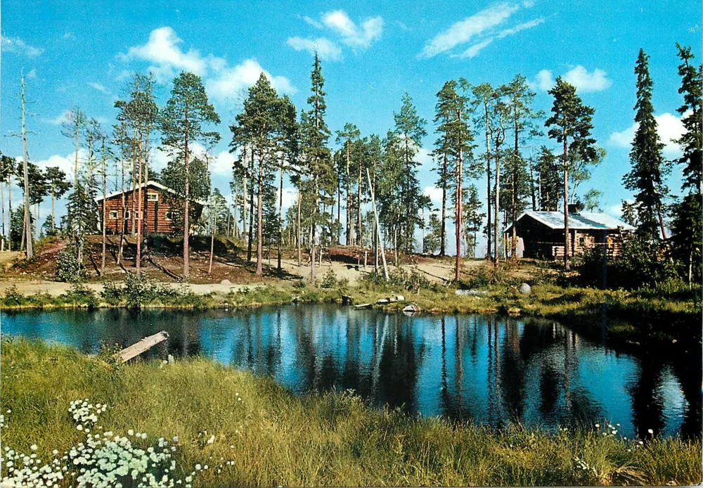 Pyhätunturi — Das Hostel von Pyhätunturi — Verlag Helsinki - Vorderseite