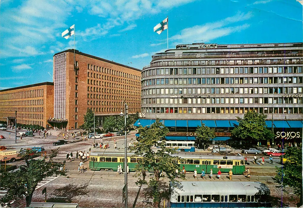 Helsinki - Huvudpostkontoret et Sokos Department Stores — éditeur PR Ihortti, n° 103020 - Recto