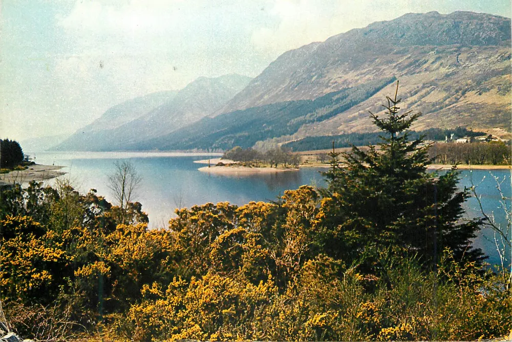 Loch Lochy — Inverness-shire — J. Arthur Dixon Ltd, n° 3716 - Frente