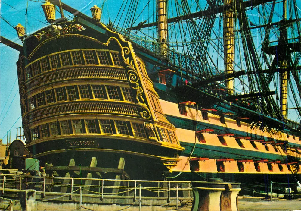 H.M.S. VICTORY — navio de guerra britânico — Printed in Great Britain by Photo Precision Ltd. n° PT2617 - Frente