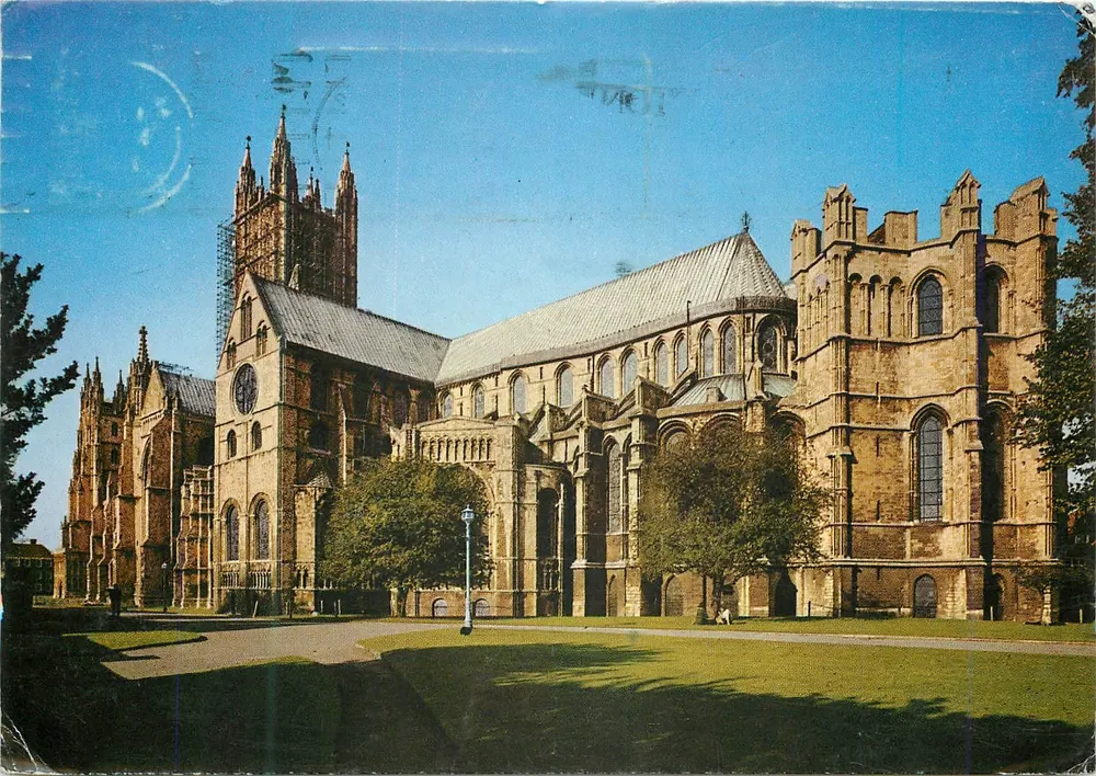 Canterbury Cathedral — Ansicht von Südosten — Pitkin Pictorial Postcards - Vorderseite