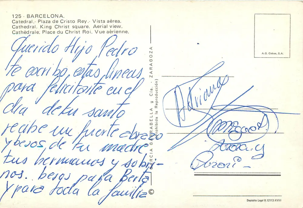 Barcelona — Luftbild der Kathedrale und Plaza de Cristo Rey — A.G. Cobas, S.A. - Rückseite