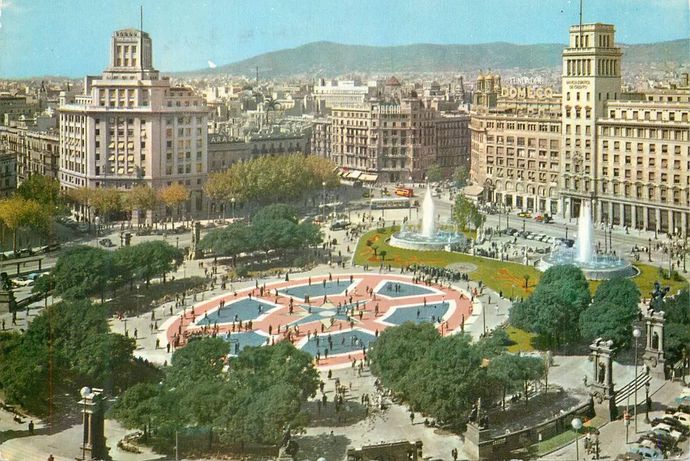 Plaza de Cataluña — Barcelona — Edições Ro-Foto, n° 101 - Frente