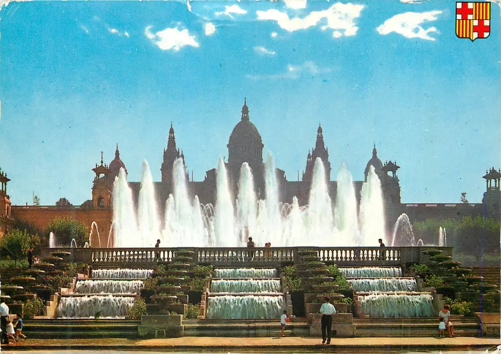 Palacio Nacional de Montjuïc — Fontaine monumentale — Éditeur non visible, n° 215 - Vorderseite