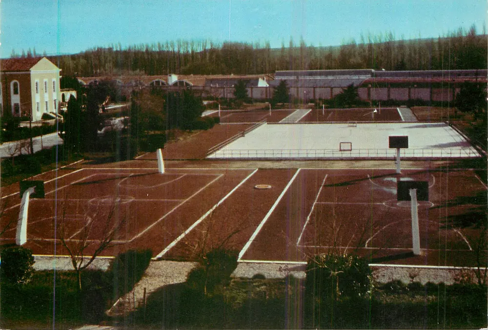 Ciudad Deportiva — Burgos — Basket-ball et Patinage - Recto