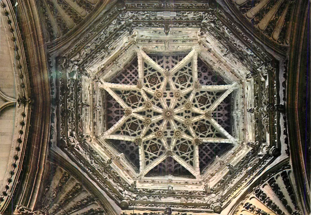 Burgos — Catedral. Vórtice da Cruzada — Edições Arribas - Frente