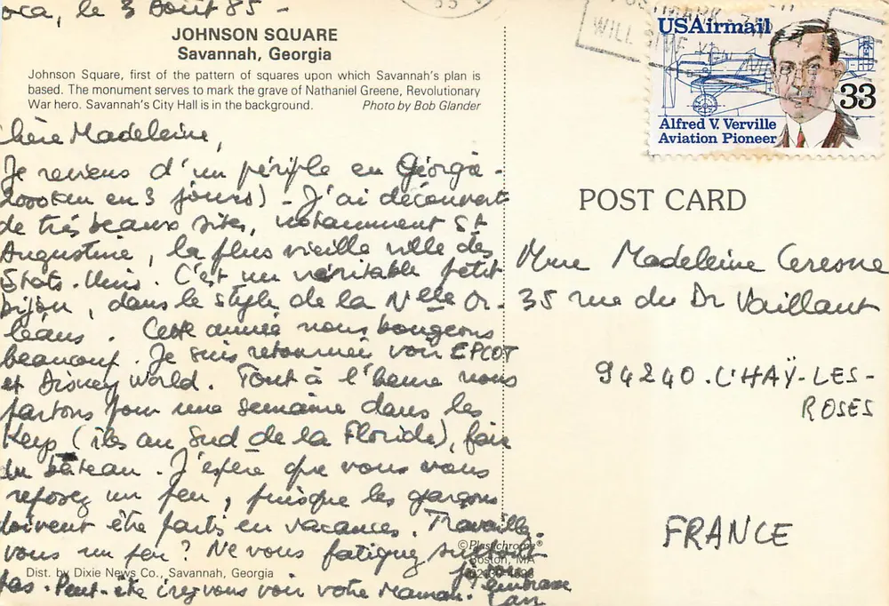 Johnson Square and City Hall — Savannah, Georgia — Dixie News Co. - Verso