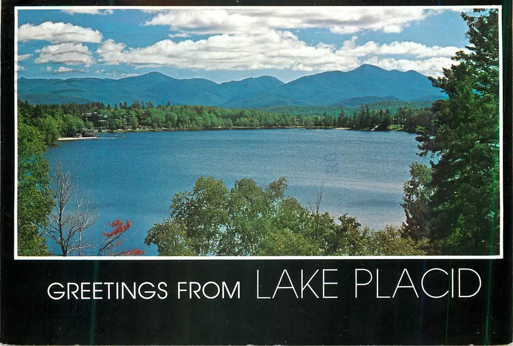 Vista panorâmica de Lake Placid — montanhas e lago — editor Dean Color, N° 92083-P - Frente