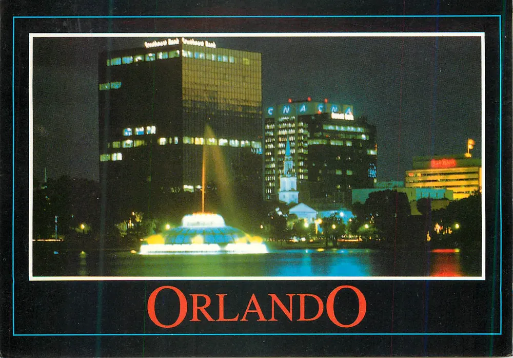 Orlando — Widok nocny z fontanną i wieżowcem — Scenic Card & Novelty, Inc. SE-106 - Awers