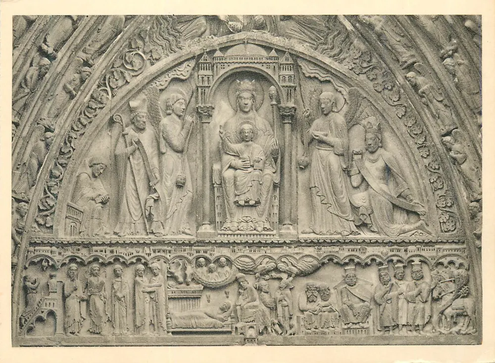 Portal Sainte Anne: o tympan — Notre-Dame de Paris - Frente
