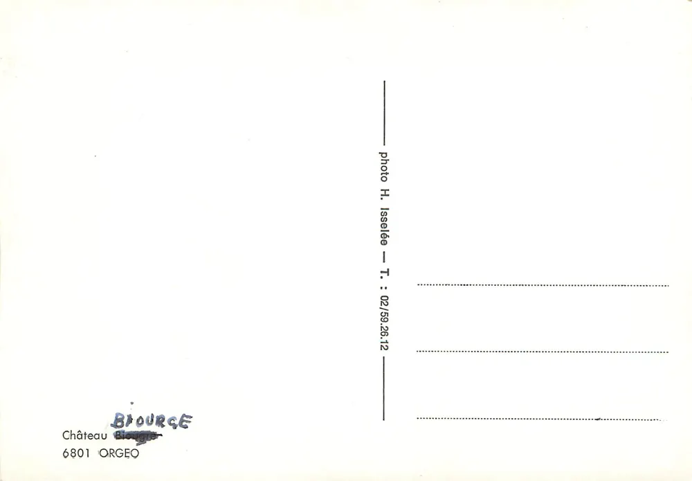 Castelo de Brouge — vista aérea — foto H. Isselée — n° 6801 ORGEO - Verso