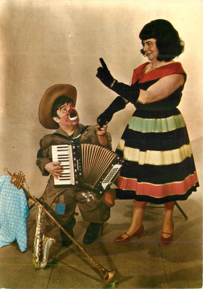 Klowni na scenie — Roberto i partner — wydawca ROBERTO and PARTNER - Awers