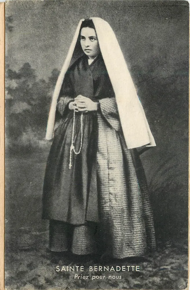 Sainte Bernadette — Darstellung in weißem Kleid und Schleier — Ausgabe A. A. Nachahmung verboten - Vorderseite