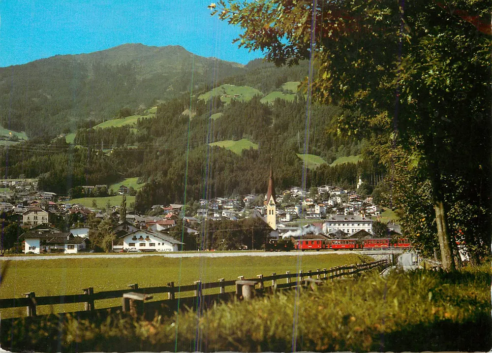 Fügen mit Spieljoch — Zillertal, Tirol — Photo Hubert Baumann, Fügen - Vorderseite