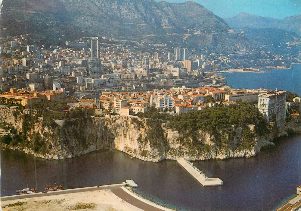 Vista aérea de Mônaco — episódio n°8 — Ed. A. Rion, 06000 Nice - Frente