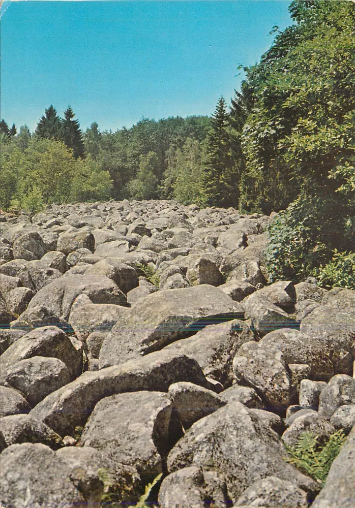 O Campo de Rochas — Nos Belos Vosges — Éditions MATHON - EPINAL 12.60.034 - Frente
