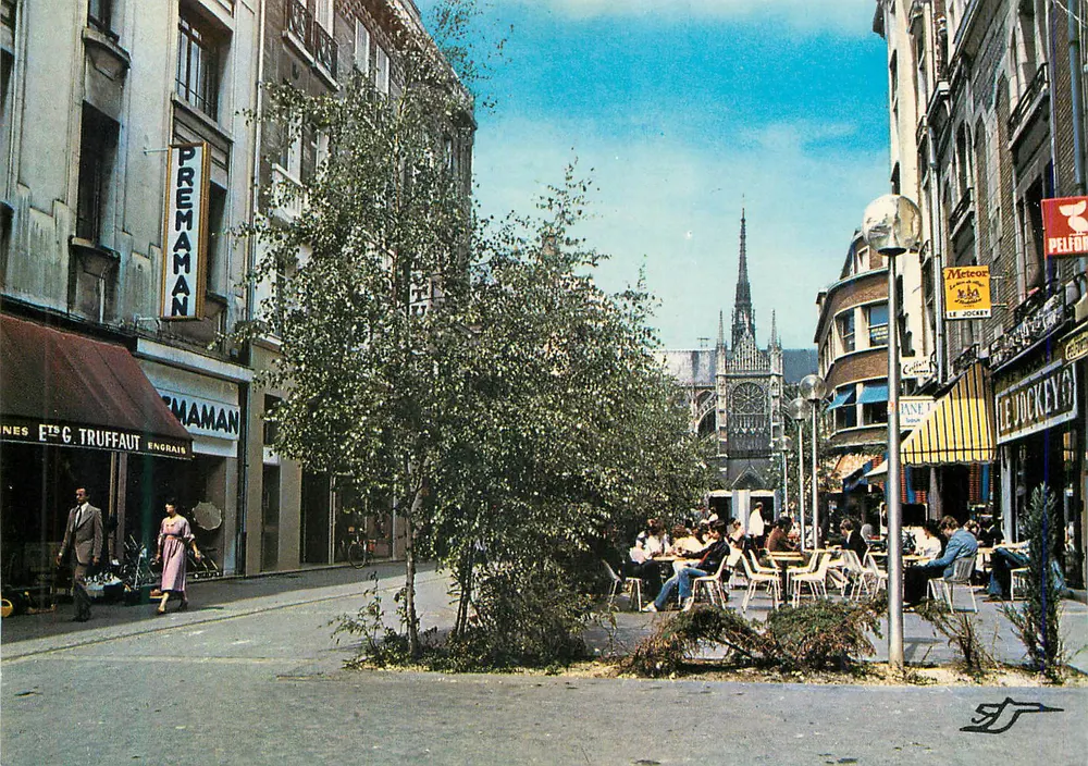 Praça do Mercado — Amiens — editor S.A.D. 92 - Frente