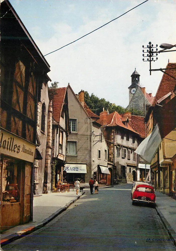 Vieilles maisons rue Porte St-Pierre — Montluçon (Allier) — Éditions "La Cigogne" n° 03.185.13 - Recto