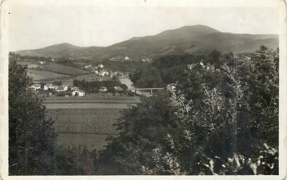 La Nive und l'Ursuya von den Terrassen gesehen — Cambo (B.P.) — Verlag Jean Barbé, Cambo-les-Bains - Vorderseite