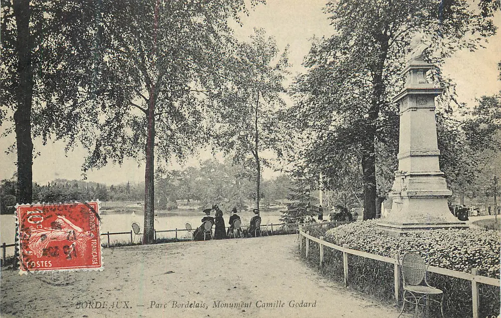 Bordeaux — Parc Bordelais, Denkmal Camille Godard - Vorderseite
