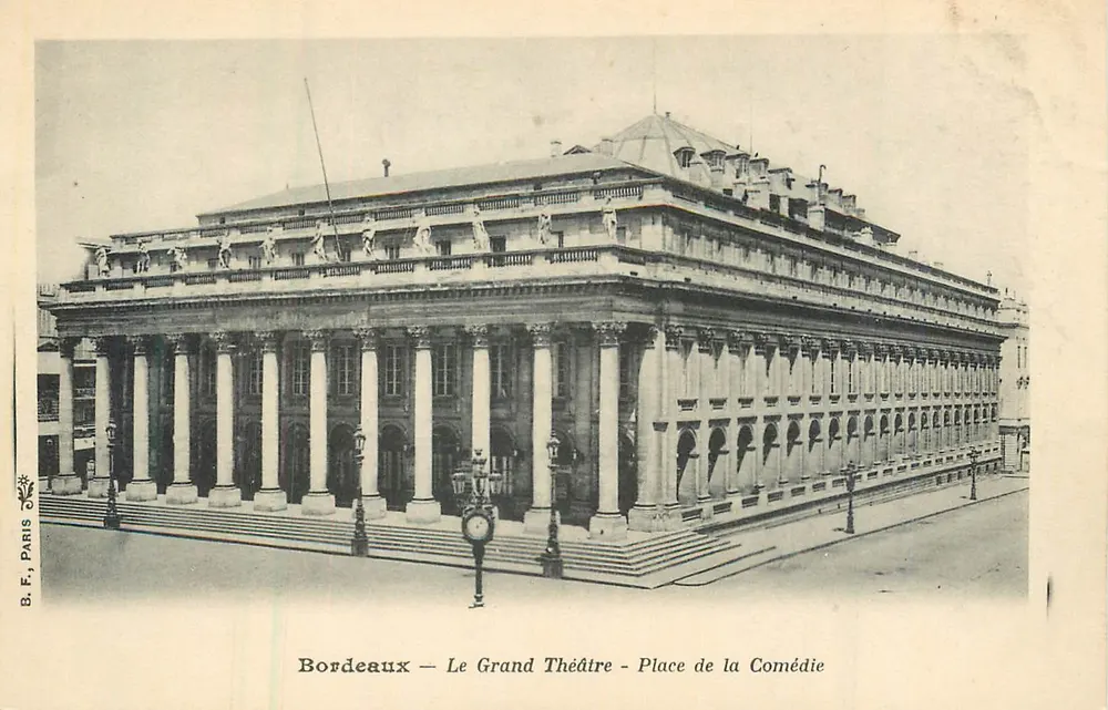 Bordeaux — Das Grand Theatre — Place de la Comédie — B.F. Paris - Vorderseite