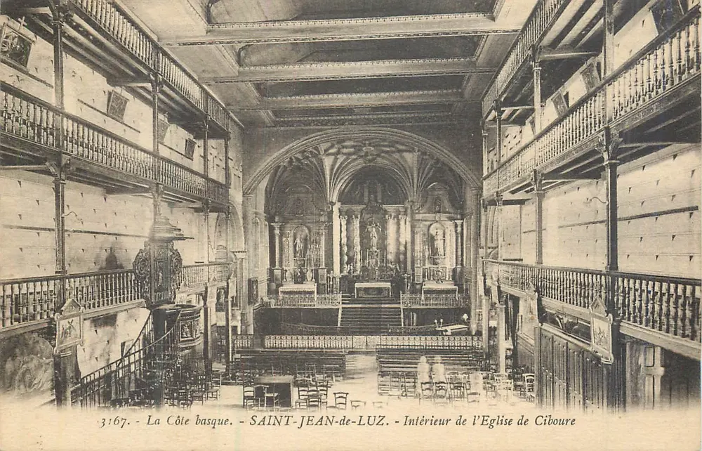 Saint-Jean-de-Luz - Innenansicht der Kirche von Ciboure - La Côte basque - Vorderseite